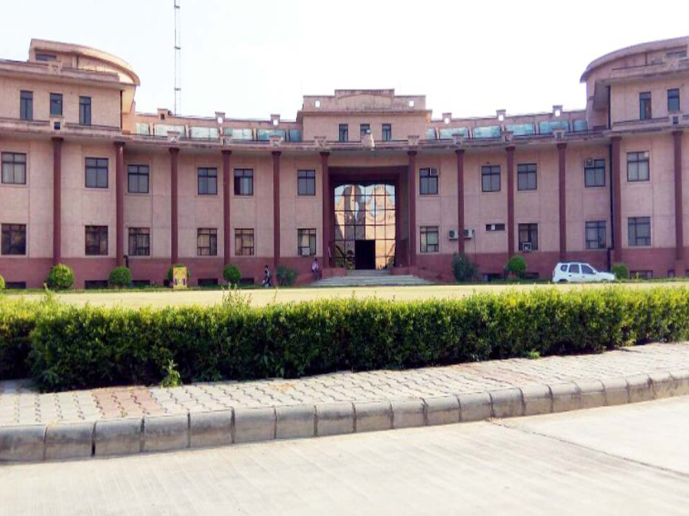 The Chinar Public School campus